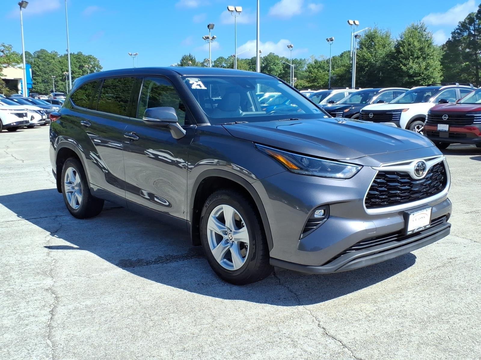 Used 2021 Magnetic Gray Metallic Toyota LE image 5