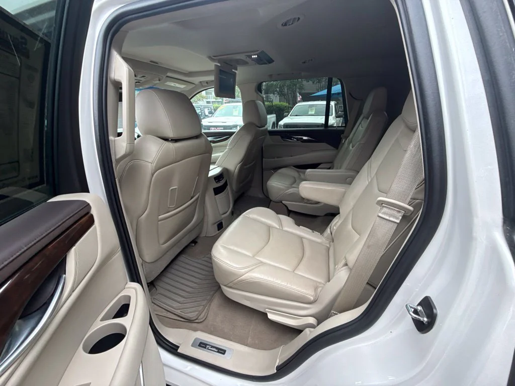 Used 2017 White Cadillac Luxury image 16
