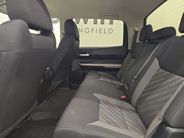 Used 2018 Quicksand Toyota SR5 image 18