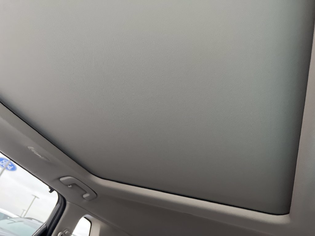 Used 2023 Gray Nissan SL image 22