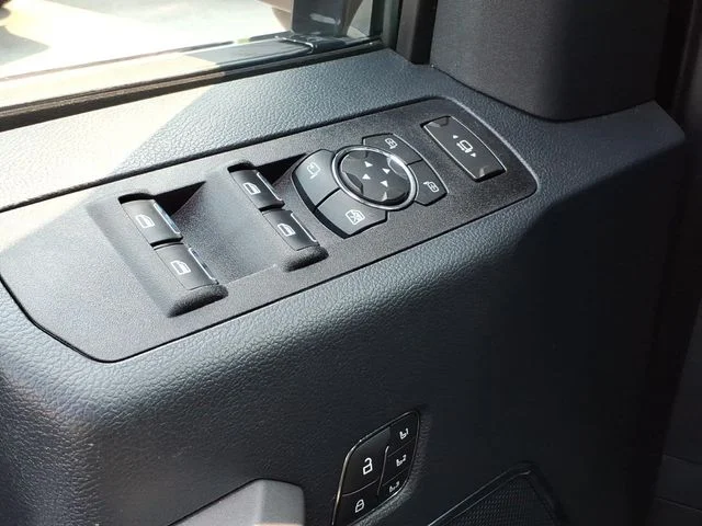 Used 2022 Black Ford Lariat image 18