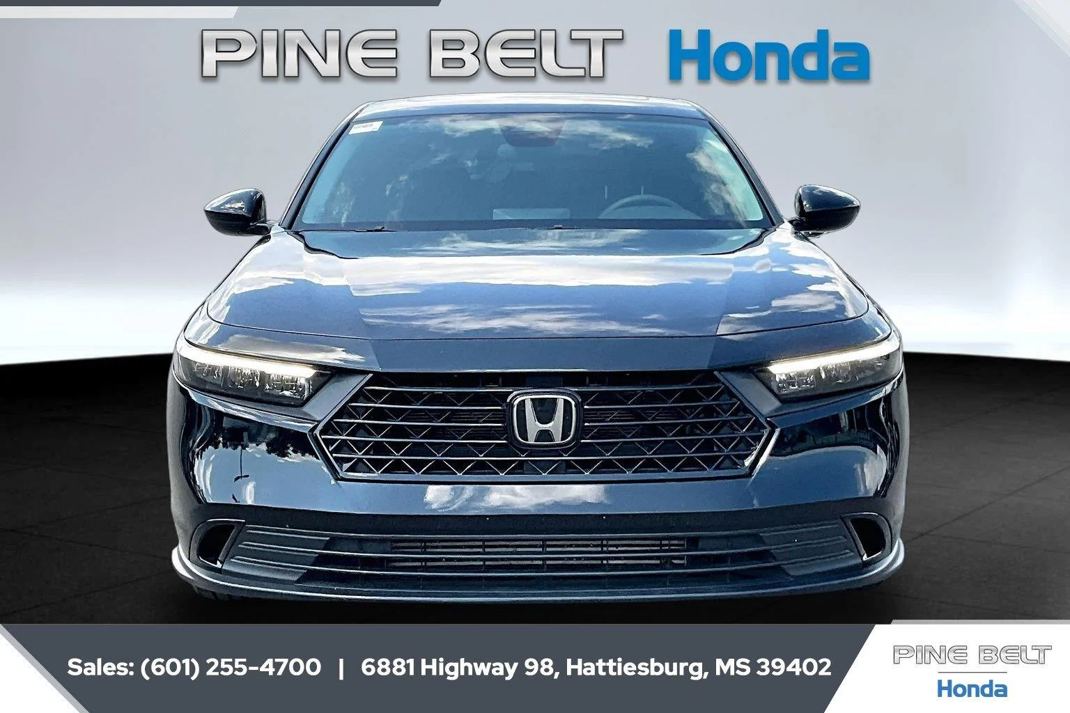 Used 2025 Crystal Black Pearl honda SE CVT image 3