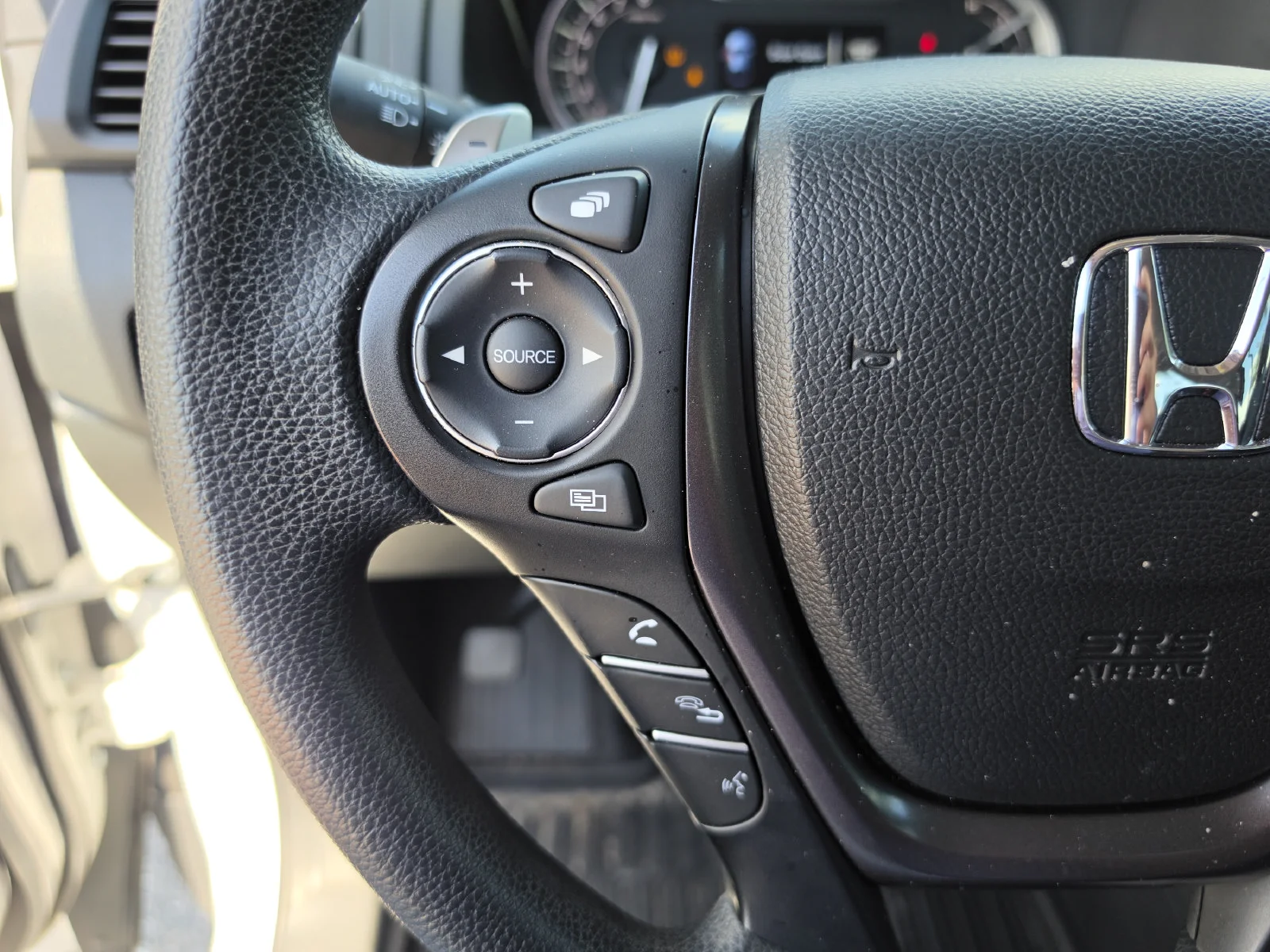 Used 2023 White Honda Sport image 32