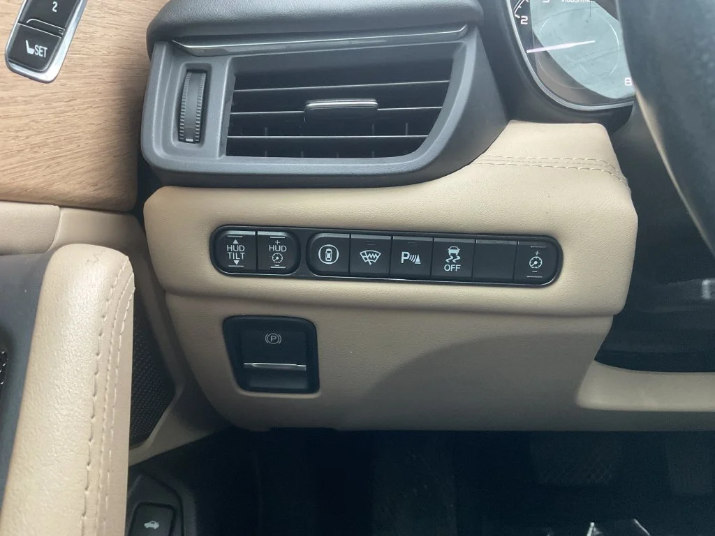 Used 2021 Black Acura Advance image 30