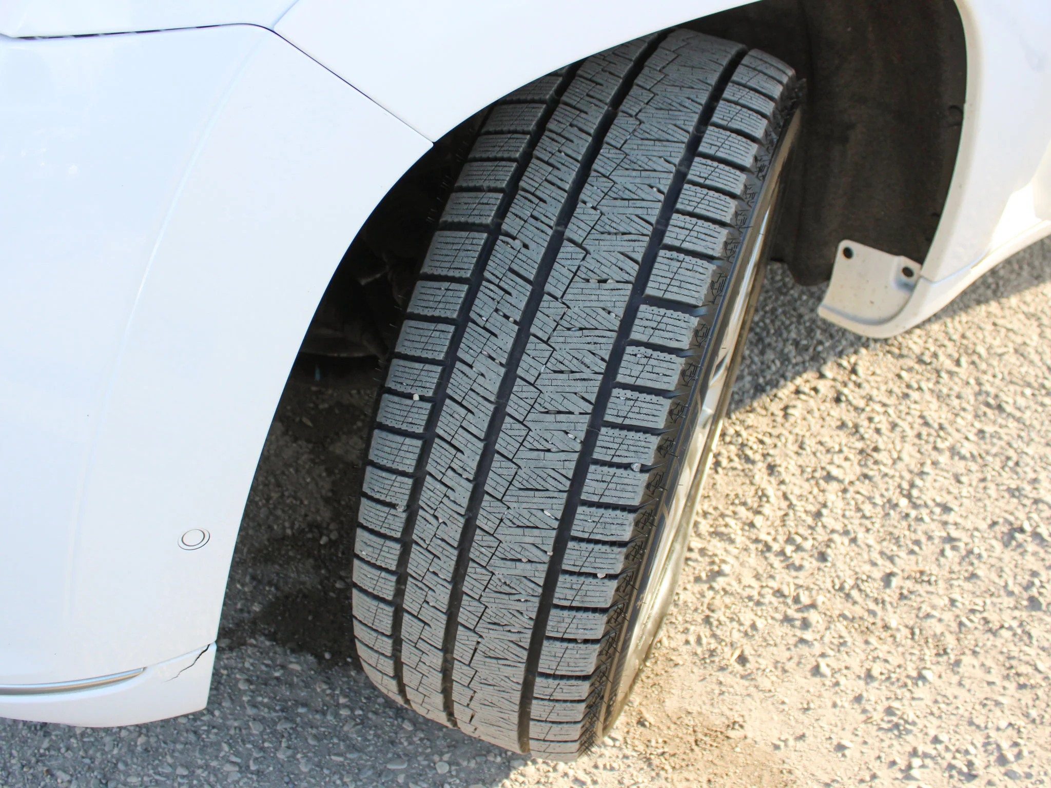 Certified Used 2018 White Jeep Summit * Mechanic Special | Winter Tires | Skid Plates | Harman/Kardon | Adaptive Cruise image 10
