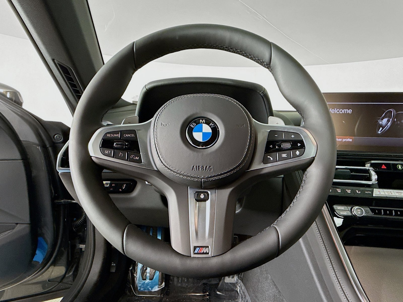 New 2026 Dravit Grey Metallic BMW 840i image 11