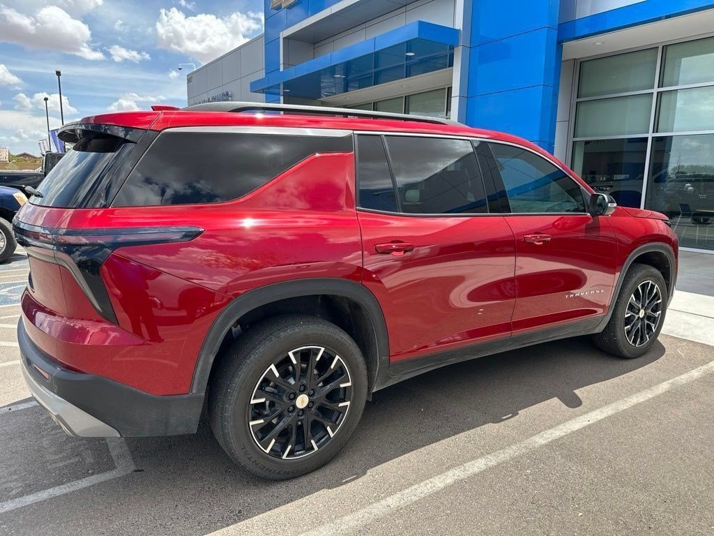 Used 2025 Radiant Red Tintcoat Chevrolet LT image 4