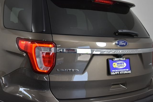 Used 2016 Brown Ford Limited image 7