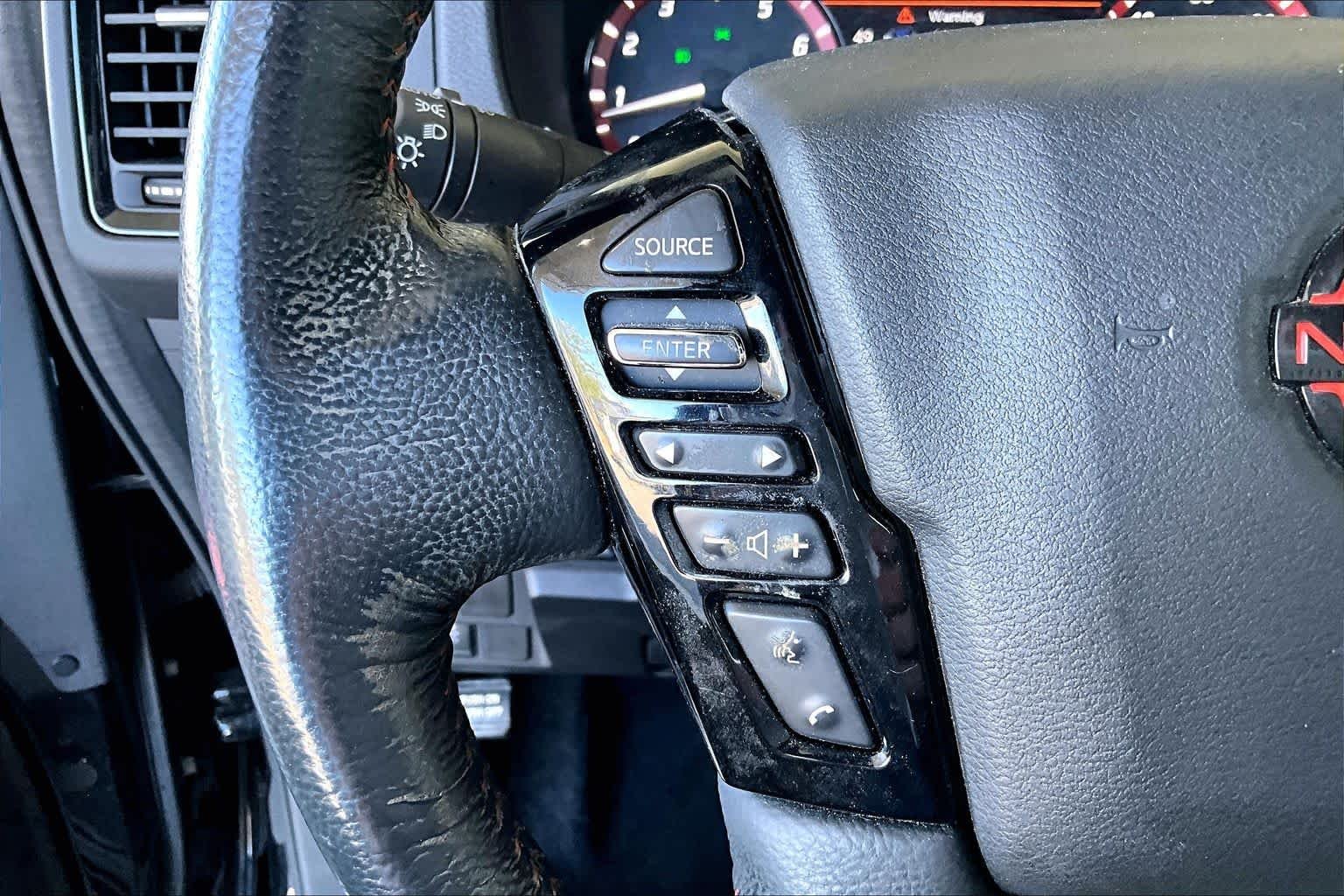 Used 2022 Super Black Nissan PRO-X image 23