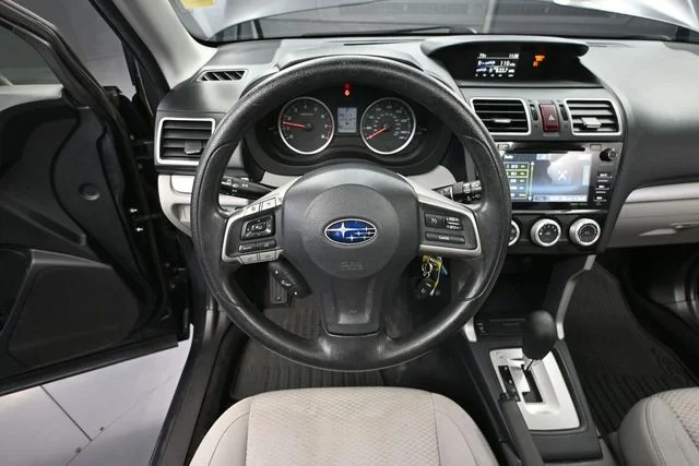 Used 2016 Gray Subaru 2.5i Premium image 25