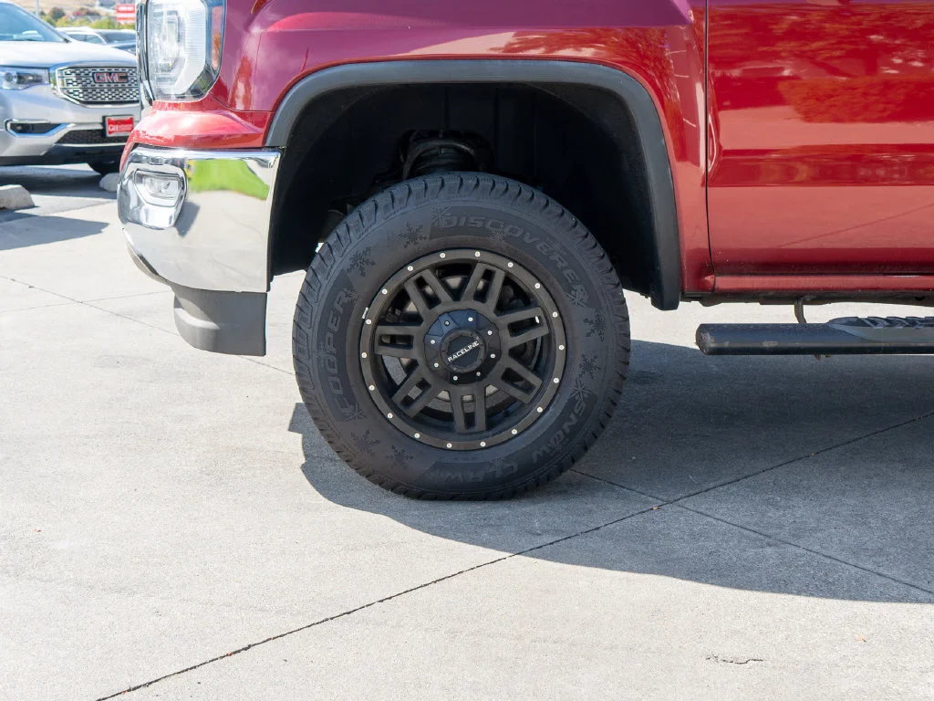2018 GMC Sierra 1500 SLT - Photo 27