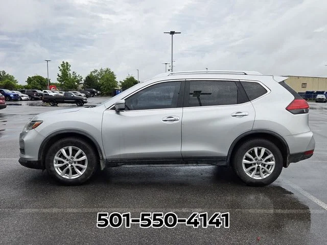 Used 2017 Nissan Rogue SV with VIN JN8AT2MT0HW132166 for sale in Benton, AR