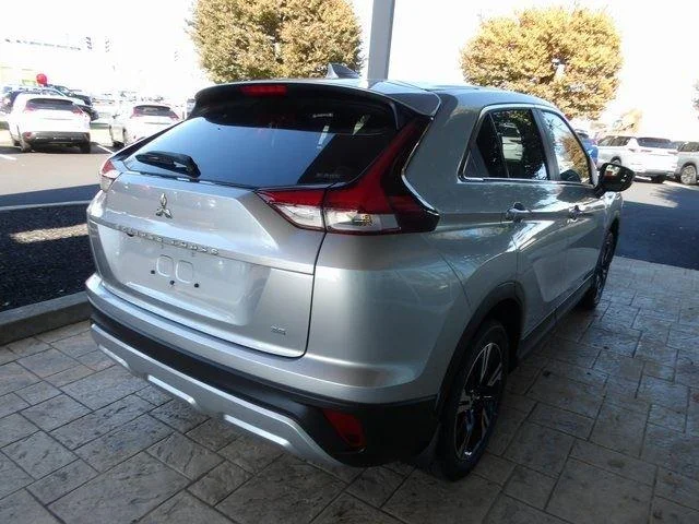 2026 Mitsubishi Eclipse Cross SE - Photo 7