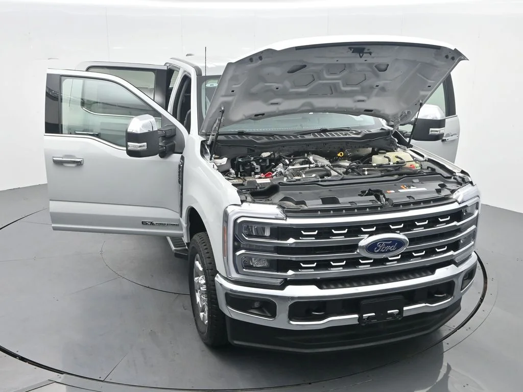 New 2026 Avalanche Ford F-250® Lariat® image 32