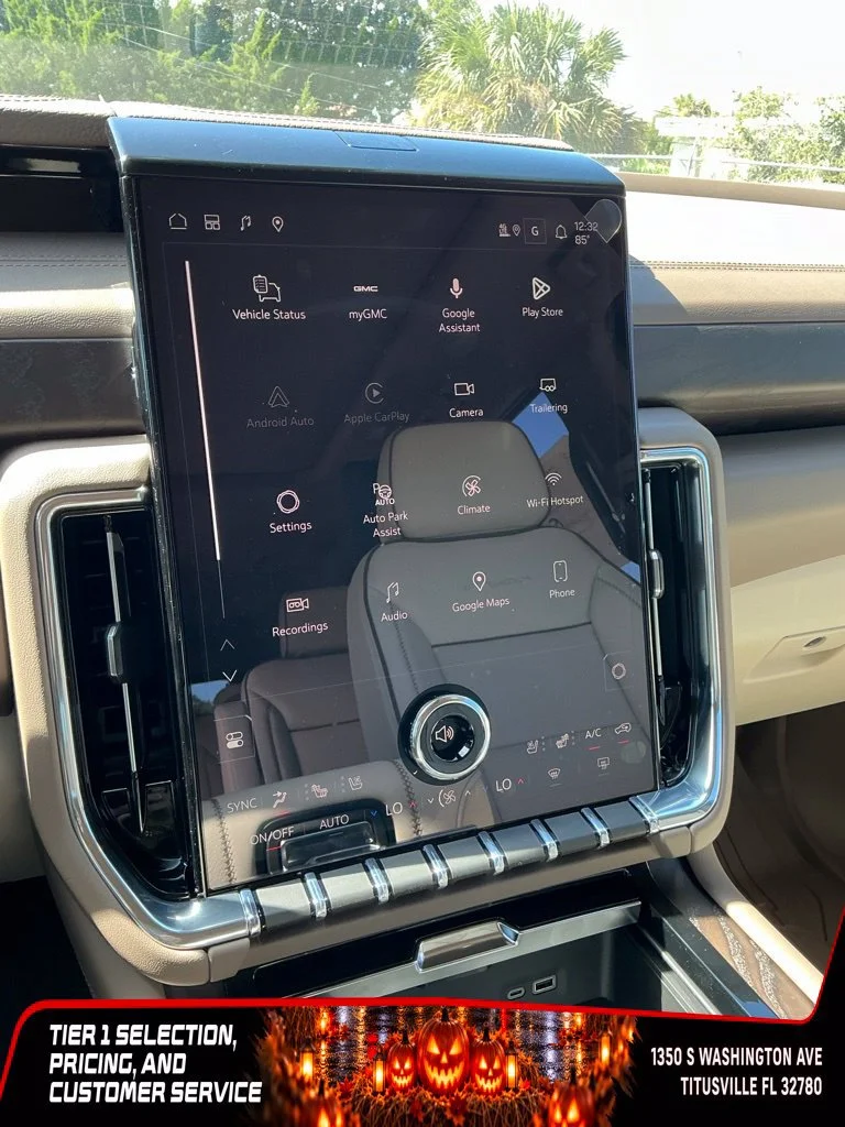 New 2026 Glacier White Tricoat GMC Denali image 43