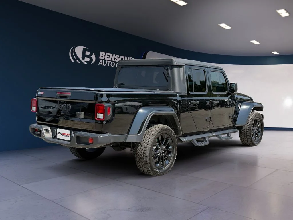 Used 2025 Black Jeep Nighthawk image 5