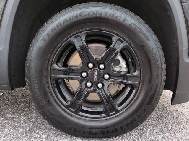 Used 2021 Black GMC AT4 image 11