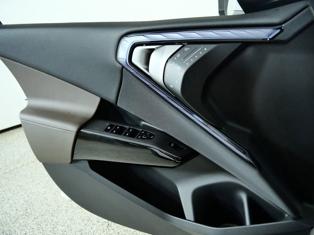 Used 2026 Alpine White BMW 30 xDrive image 45