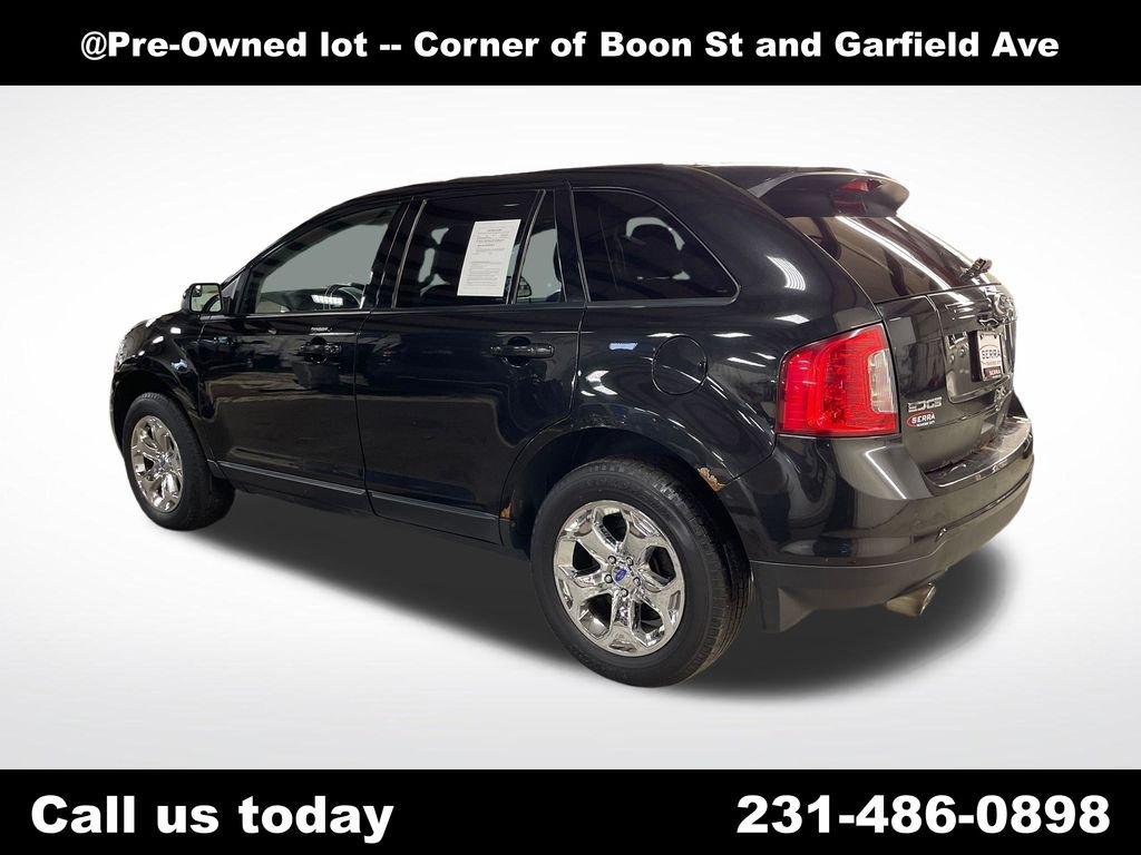 Used 2013  Ford SEL image 3
