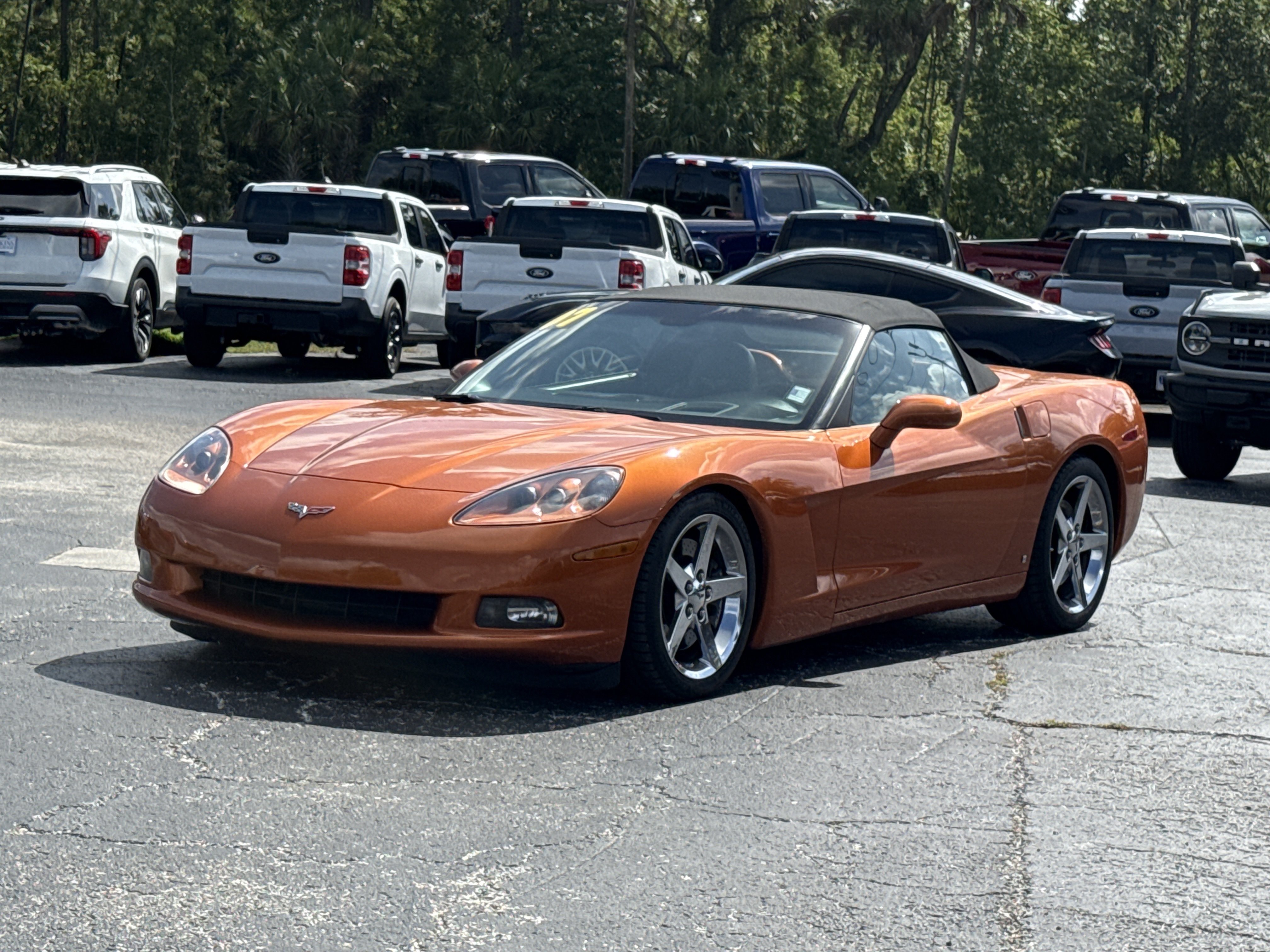 Used 2007 Atomic Orange Metallic Chevrolet Base image 15
