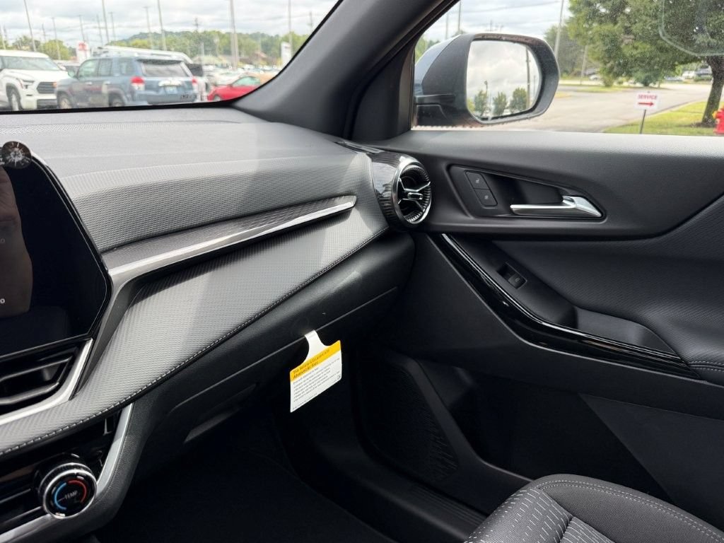 2027 Chevrolet Equinox LT - Photo 16
