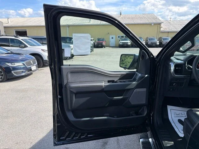 New 2026 Agate Black Metallic Ford Lariat® image 19