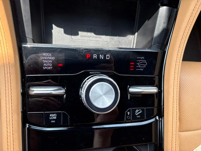 Used 2024 White Jeep Summit Reserve image 26