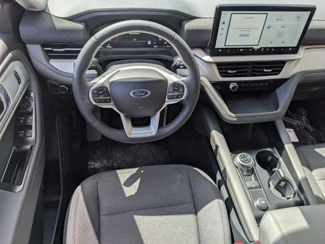 New 2026 Carbonized Gray Metallic Ford Active image 17