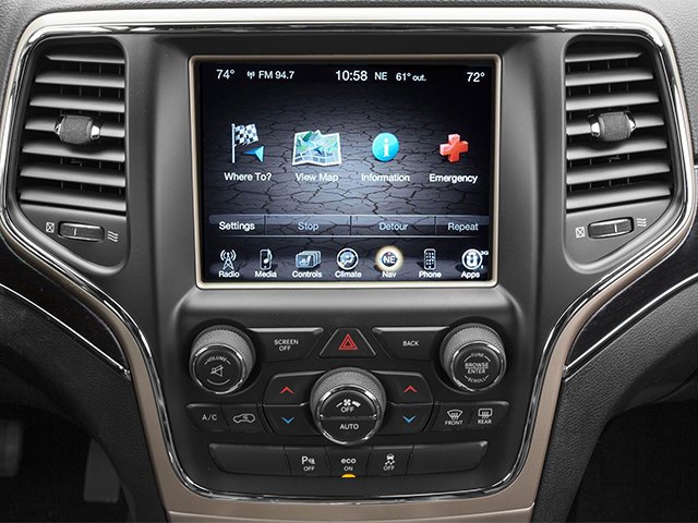 Used 2014 Bright White Clearcoat Jeep Limited image 12