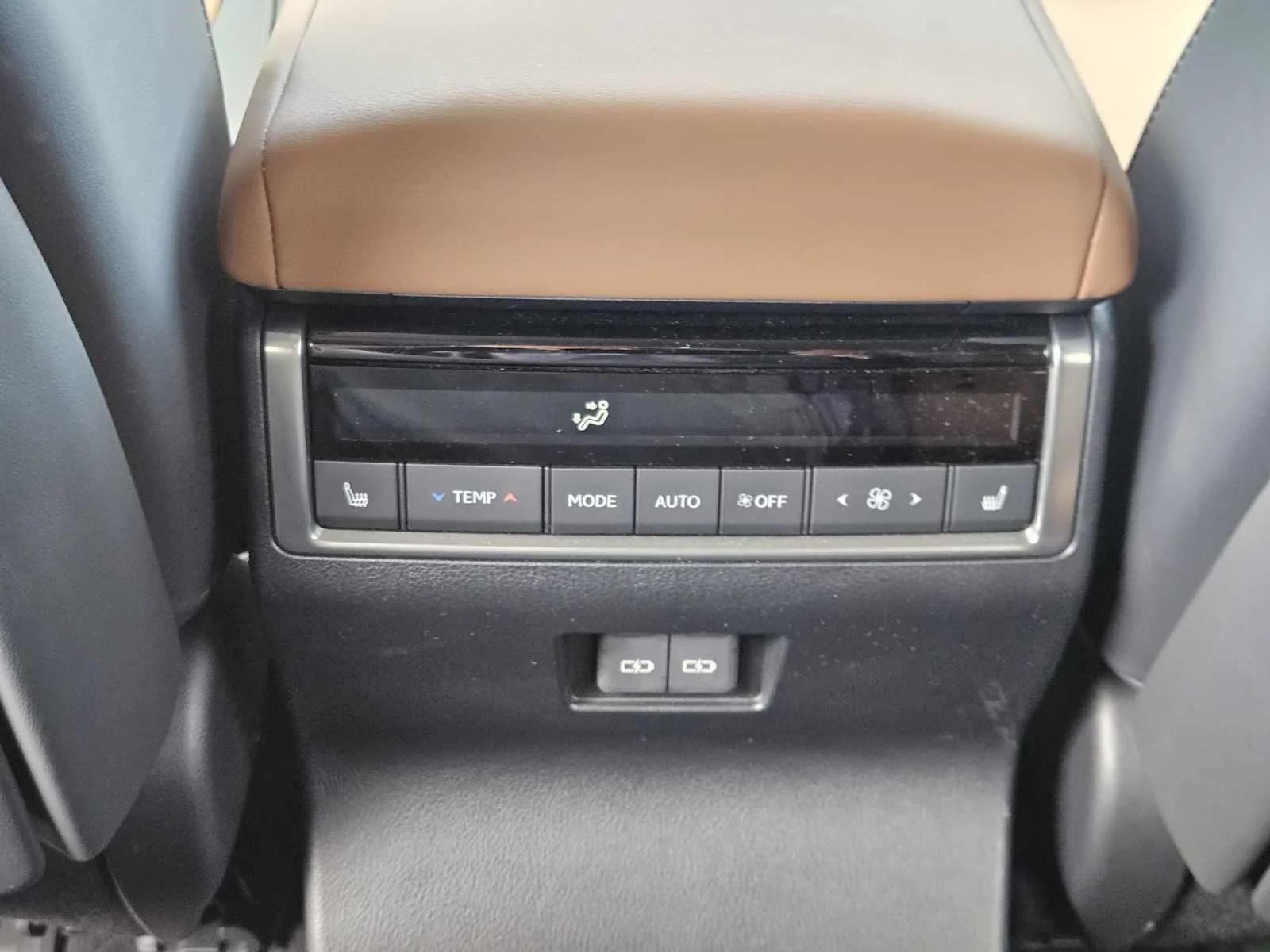Used 2026 Eminent White Pearl Lexus Luxury+ image 30