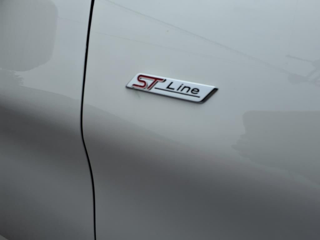 2025 Ford Explorer ST-LINE - Photo 7