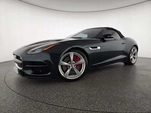 2020 Jaguar F-TYPE R Convertible's photo