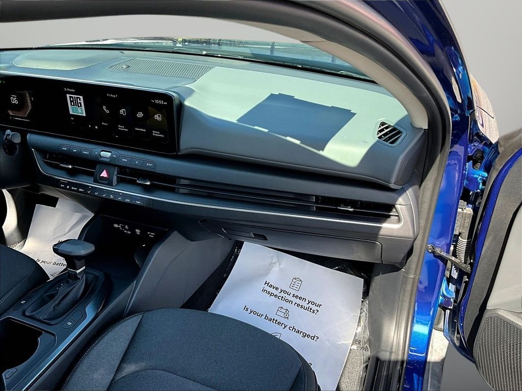 Used 2025 Blue Kia LXS image 25