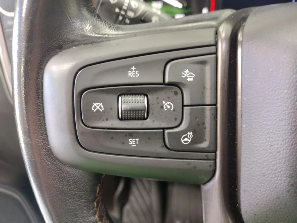 Used 2021 Blue GMC AT4 image 37