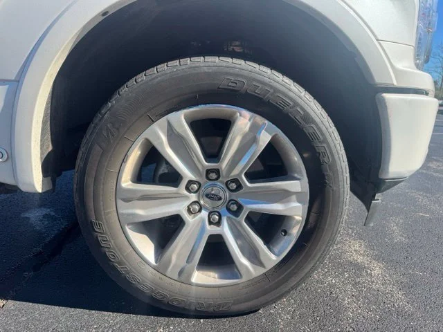 Used 2019 White Platinum Clearcoat Metallic Ford Platinum image 9