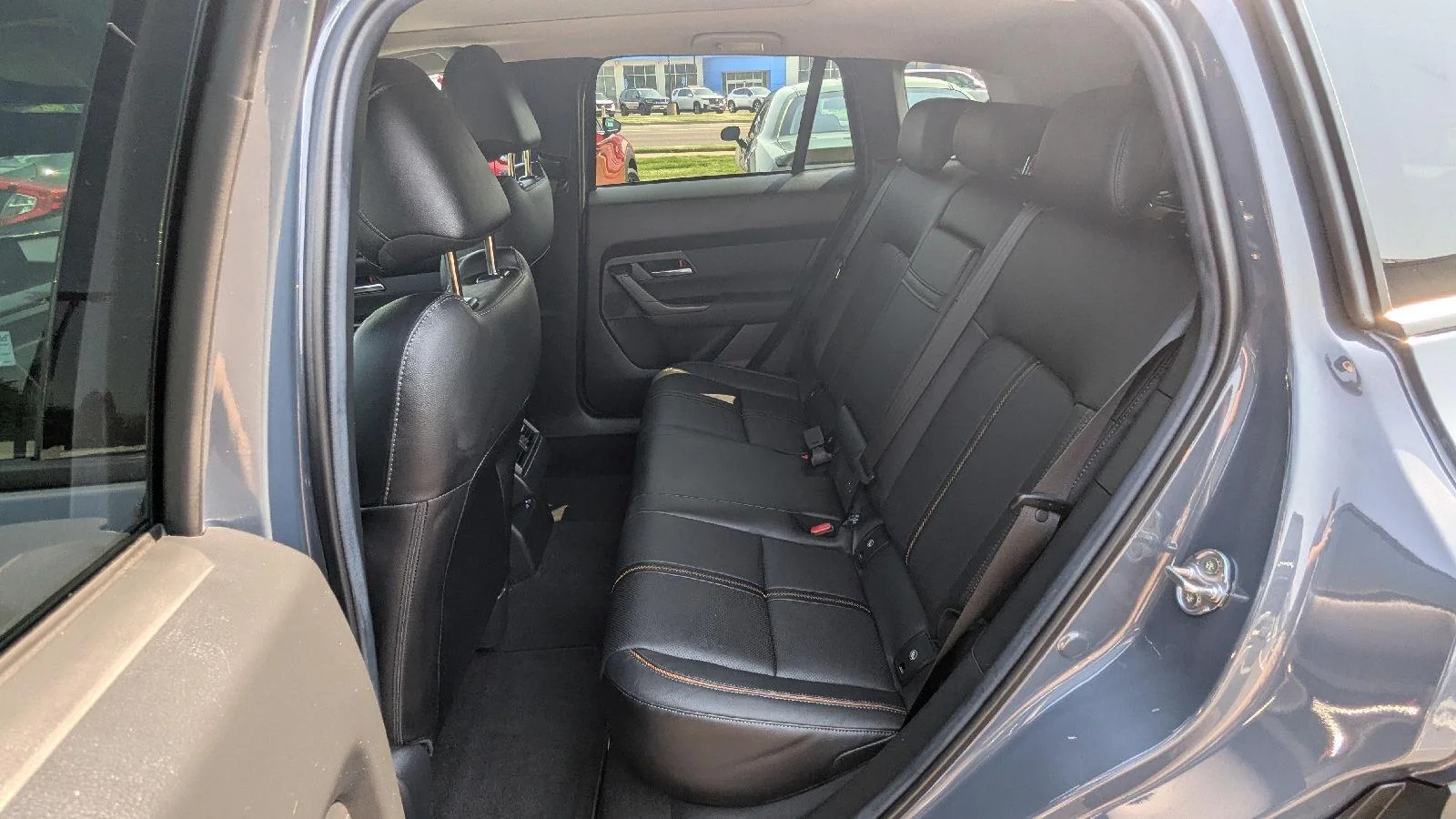 2025 Mazda CX-50 Premium Plus - Photo 13