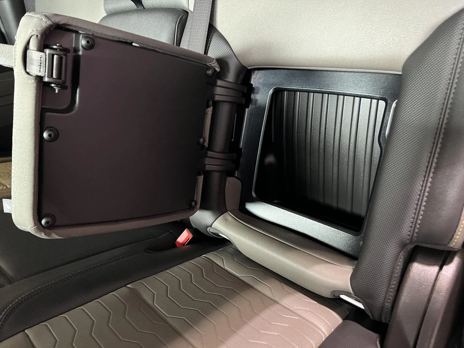Used 2025 Summit White Chevrolet ZR2 image 19
