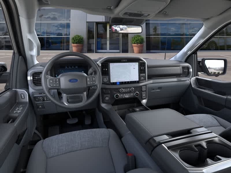 New 2026 Agate Black Metallic Ford XLT image 9