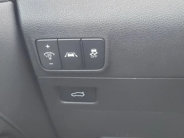 Certified Used 2023 Silver Kia EX image 12