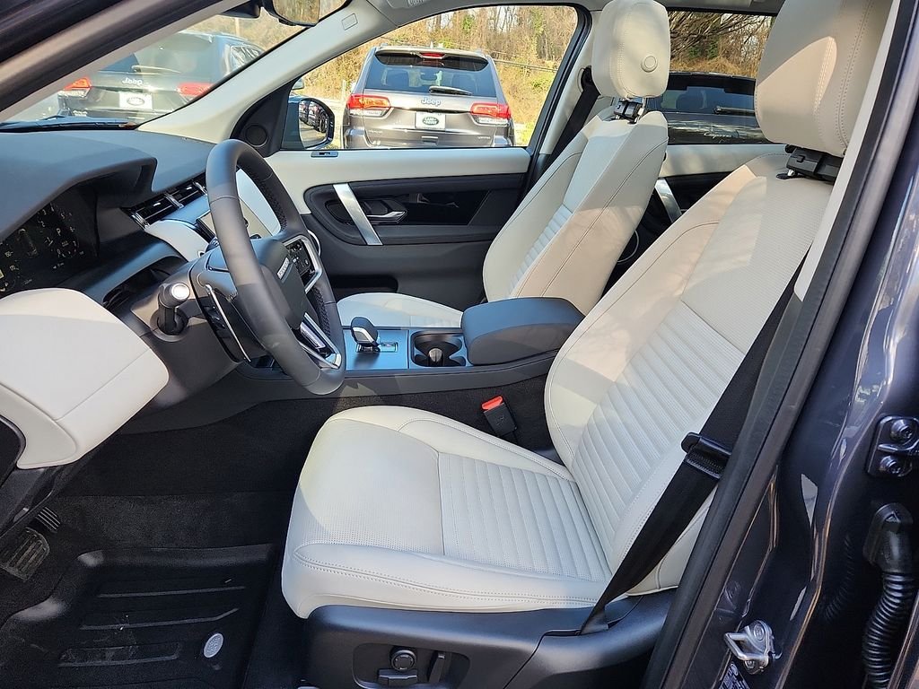 2025 Land Rover Discovery Sport S - Photo 13