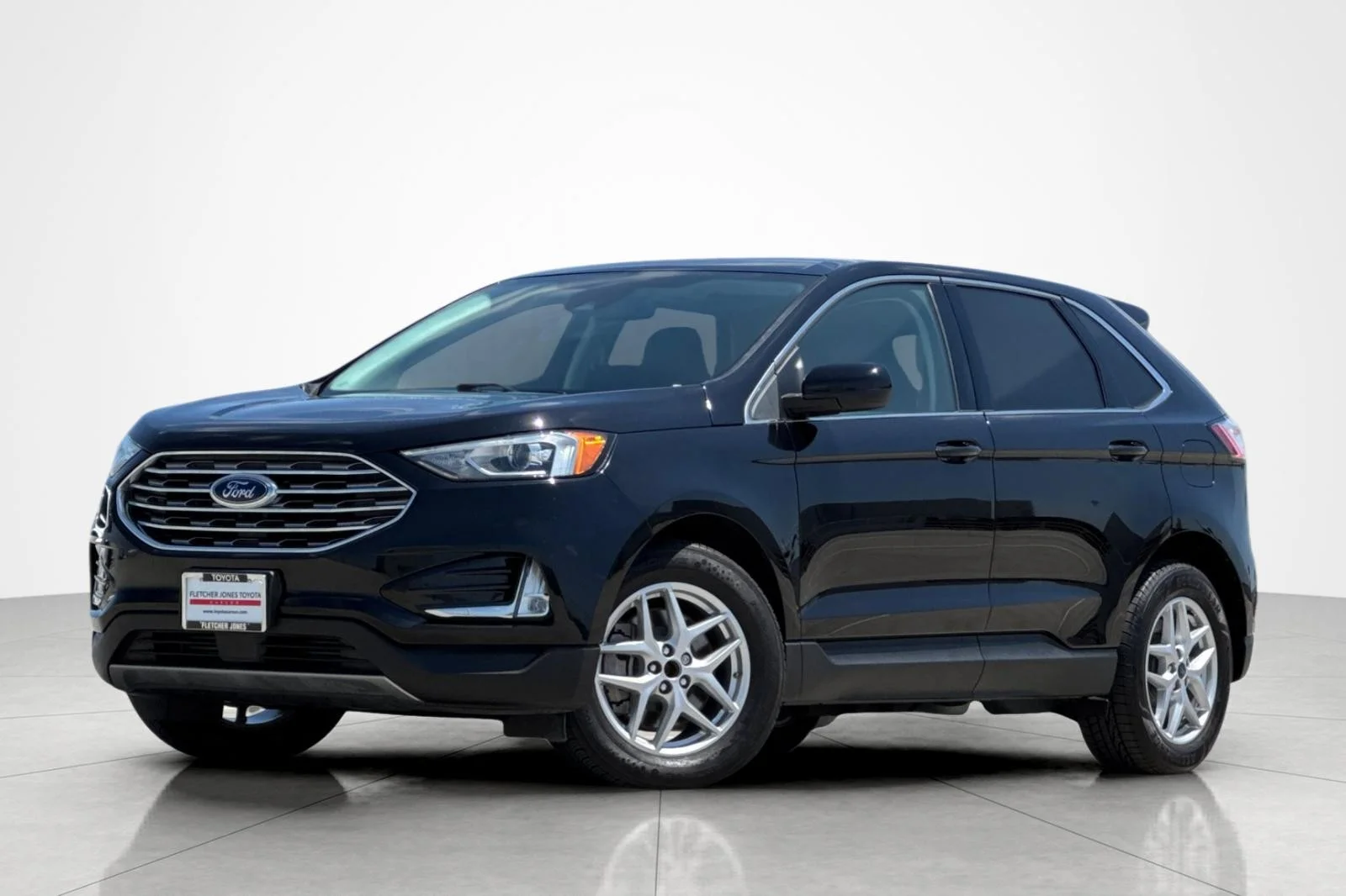 2021 Ford Edge SEL AWD's photo