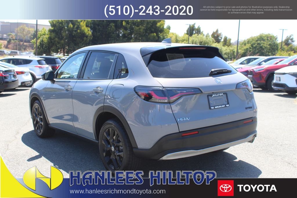 Used 2023  Honda Sport image 9