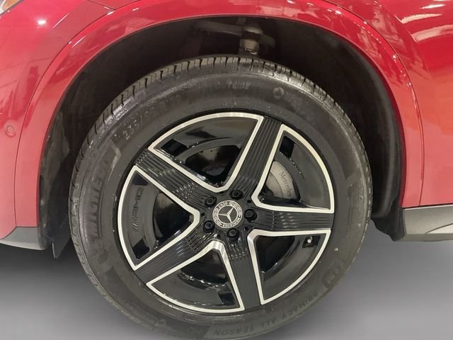 Certified Used 2026 MANUFAKTUR Patagonia Red Metallic Mercedes-Benz GLC 300 image 3