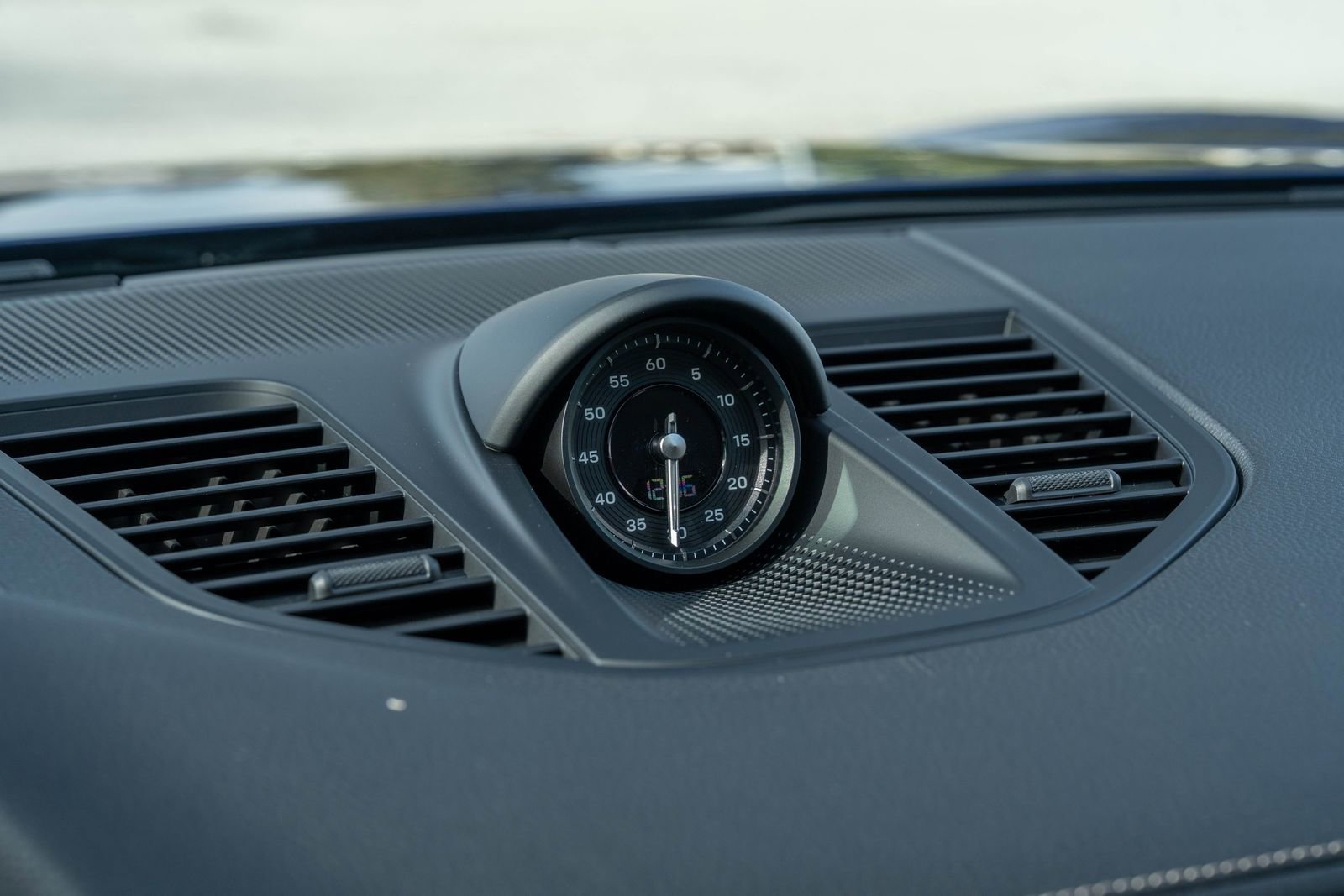 2026 Porsche Panamera Base - Photo 27