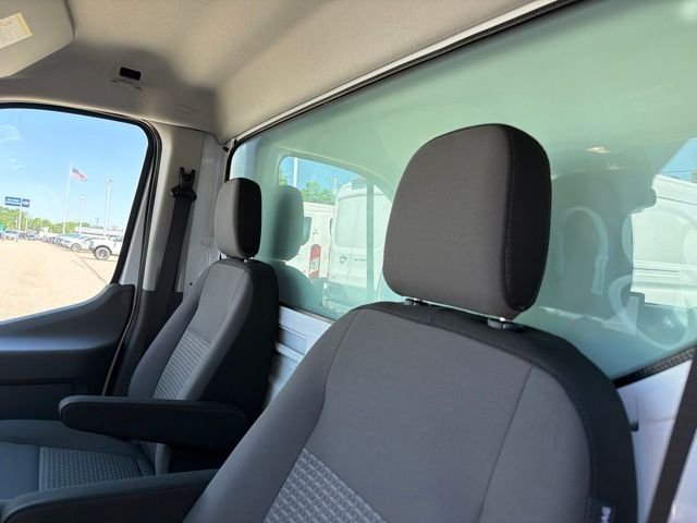 New 2026 Oxford White Ford Chassis Cab image 13