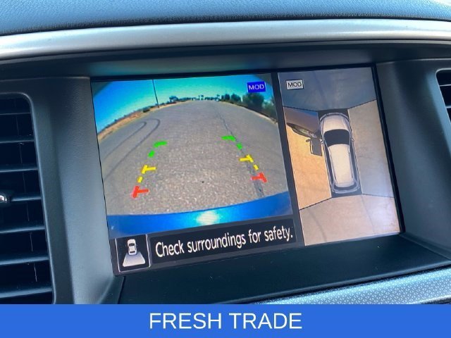 Used 2018 Caspian Blue Nissan SL image 27