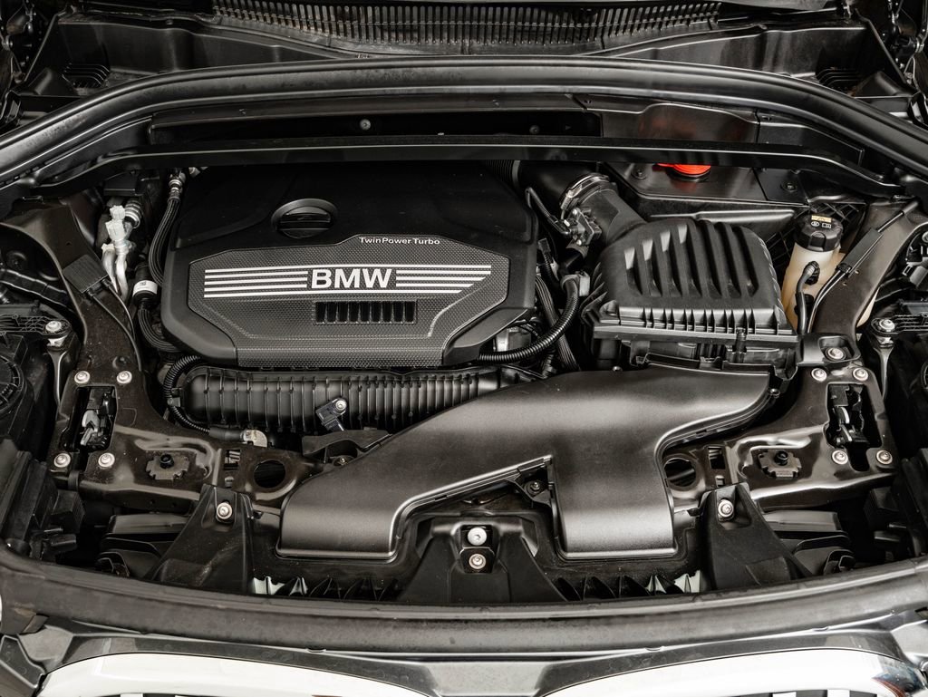 Used 2021 Mineral Gray Metallic BMW xDrive28i image 52