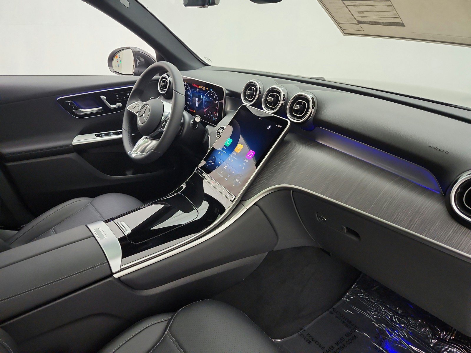 New 2027 Graphite Grey Metallic Mercedes-Benz GLC 300 SUV image 36
