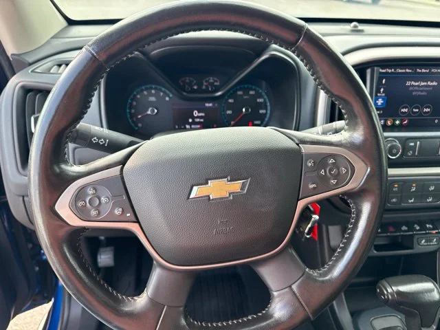 Used 2020 Blue Metallic Chevrolet Z71 image 25