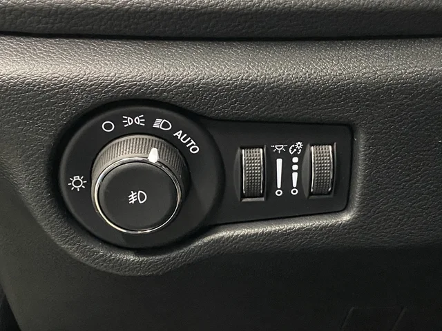 2026 Chrysler Pacifica Limited - Photo 25